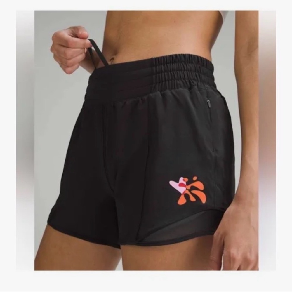 lululemon hotty-hot shorts 4” Lined high rise pride 10